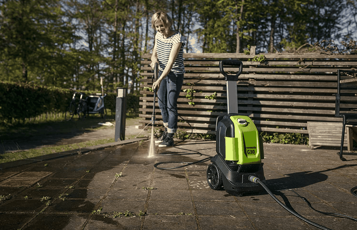 AUKŠTO SLĖGIO PLOVYKLA Greenworks G30