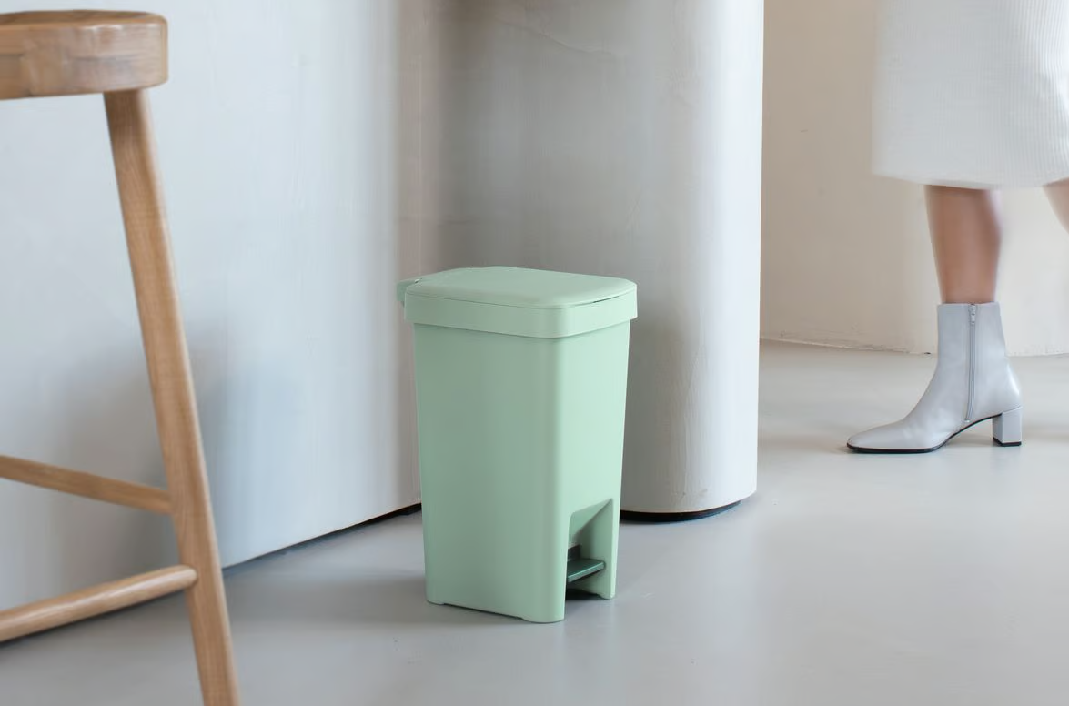 Šiukšlių dėžė su pedalu Brabantia StepUp 10L, Jade Green, 800368