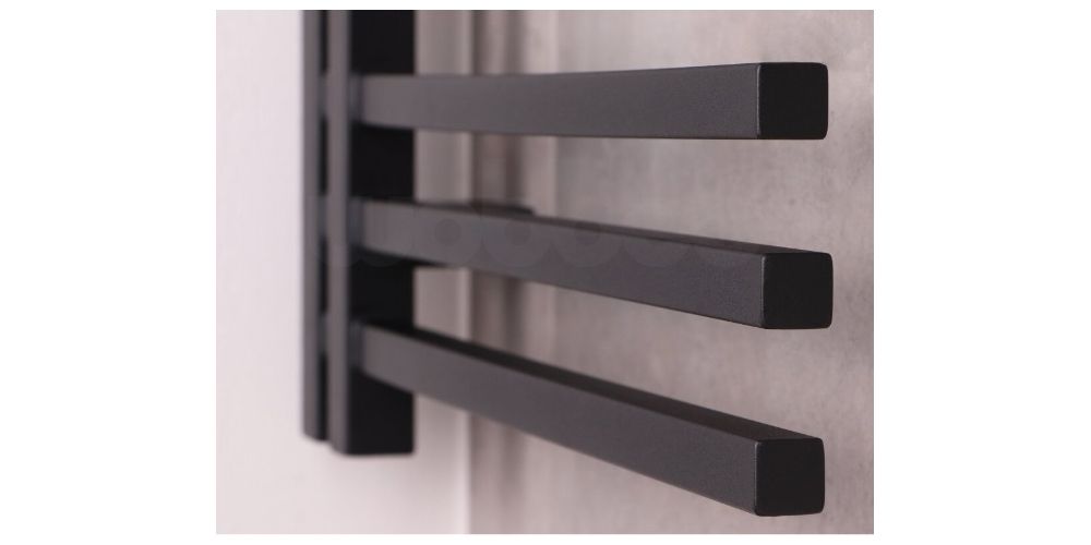 Elektrinis rankšluosčių džiovintuvas Wobbee Flint 50x100 cm, kairinis, juodas Elektrinis rankšluosčių džiovintuvas Wobbee Flint 50x100 cm, kairinis, juodas