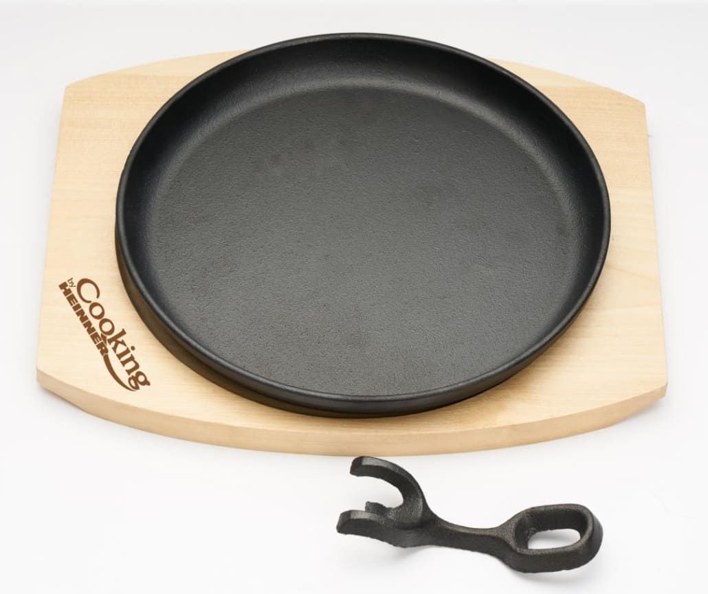 Keptuvė steikams su medine baze ketaus 22cm HR-YT-912 HEINNER Keptuvė steikams su medine baze ketaus 22cm HR-YT-912 HEINNER