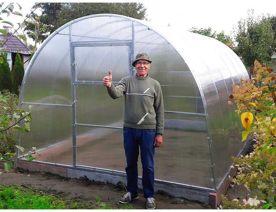 Šiltnamis SVAJONĖ (plotis 3m), danga 6 mm 6 m