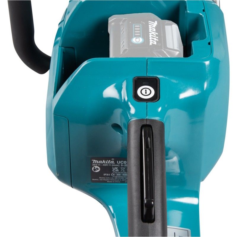 Akumuliatorinis grandininis pjūklas MAKITA UC010GZ 40V MAX XGT