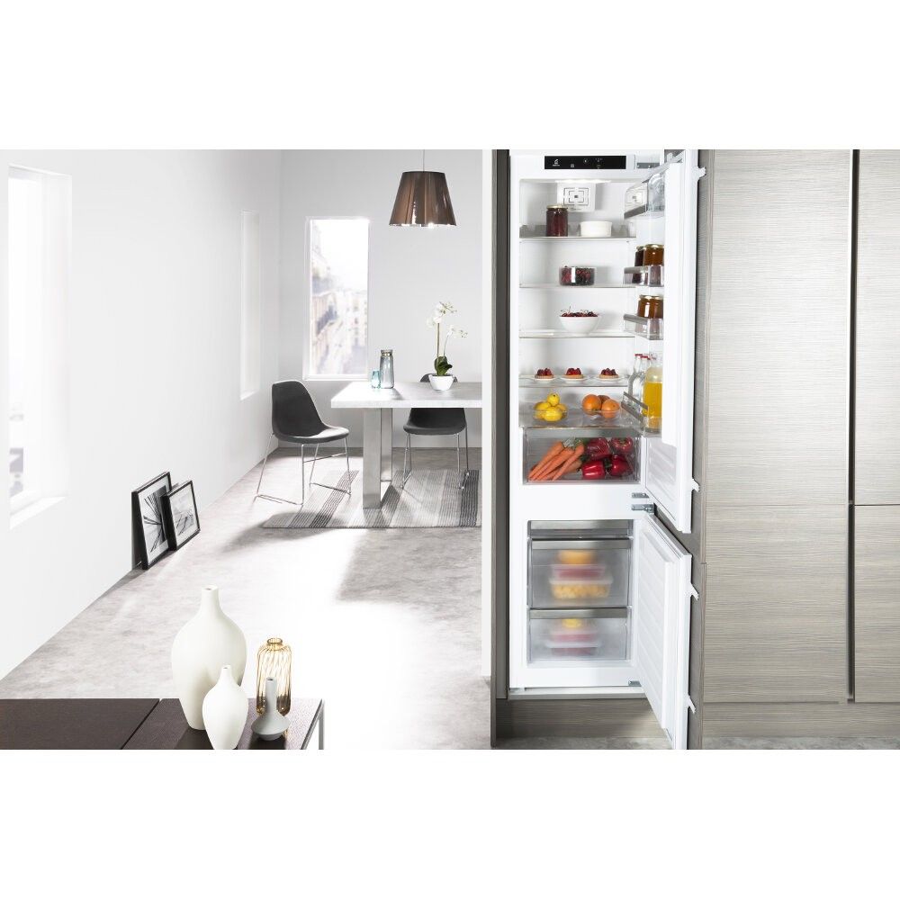Įmontuojamas šaldytuvas Whirlpool ART 9811 SF2 Įmontuojamas šaldytuvas Whirlpool ART 9811 SF2