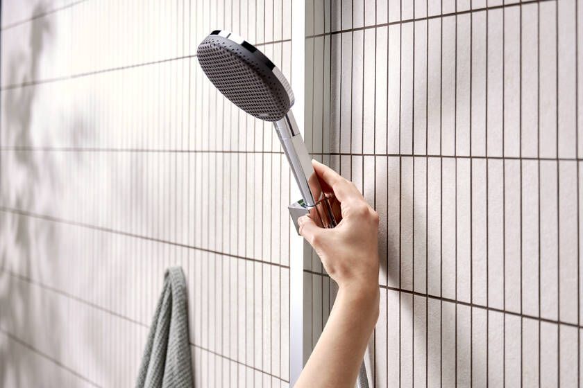Dušo sistema HANSGROHE Raindance Alive Q su termostatu, chromo, 24590000 Dušo sistema HANSGROHE Raindance Alive Q su termostatu, chromo, 24590000