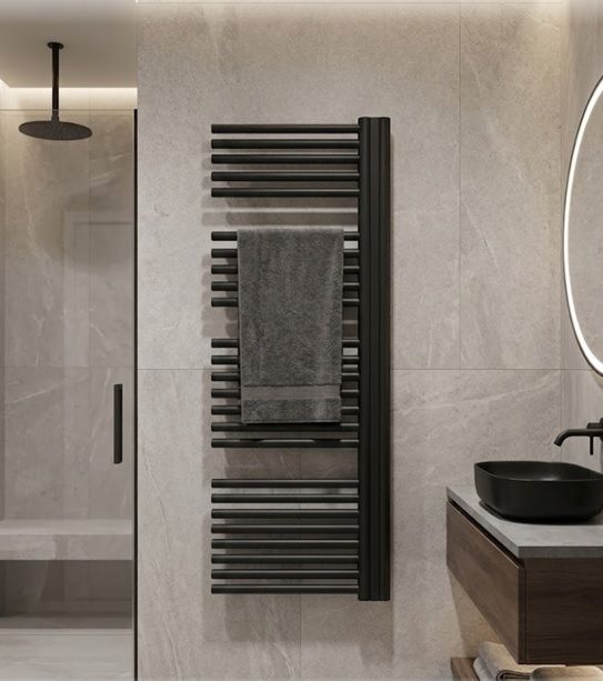 Rankšluosčių džiovintuvas Očenašek BNL 50x130 cm, juodas RAL9005, kairė BNL5001300BL-L
