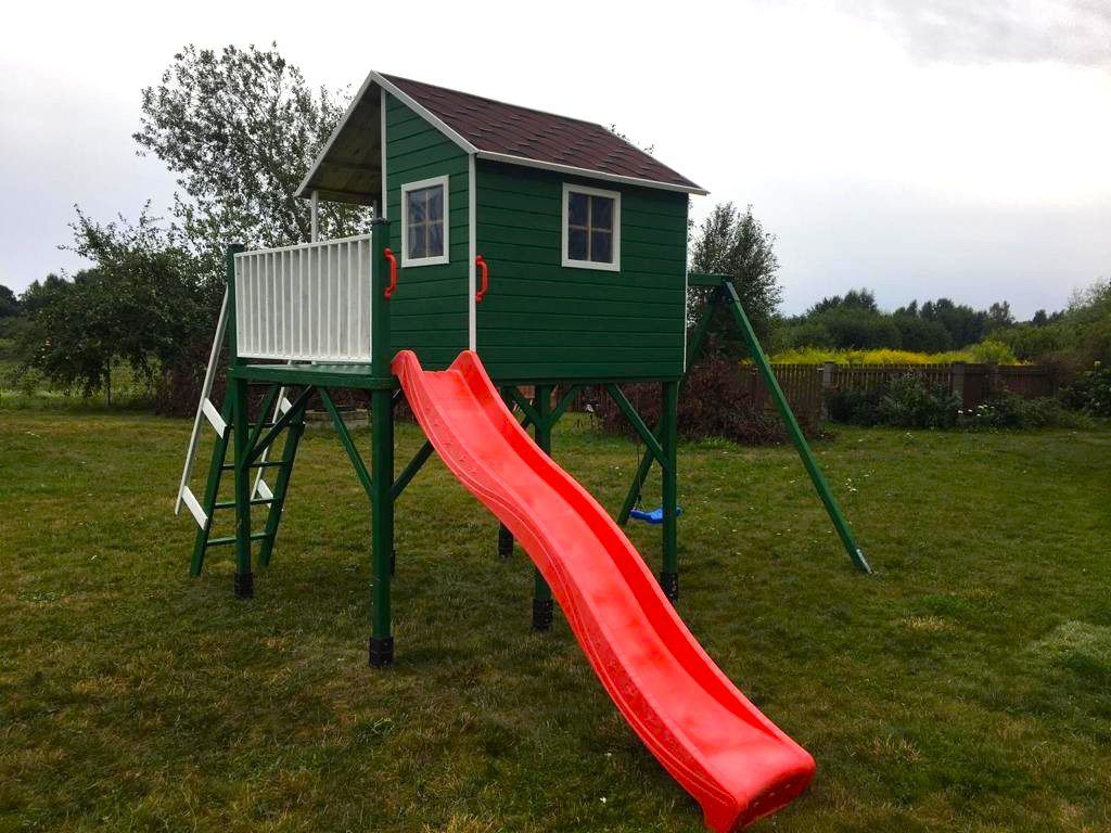 Raudona čiuožykla 220 cm Raudona čiuožykla 220 cm