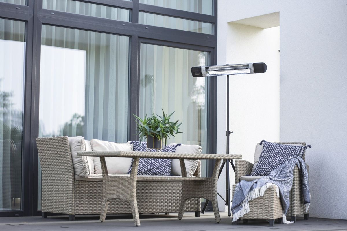 Infraraudonųjų spindulių šildytuvas šildytuvas “Tora - WiFi” 2500W, juodas