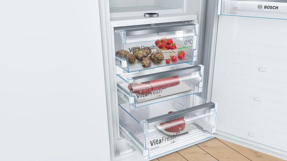 Šaldytuvas Bosch KIF82PFE0 Šaldytuvas Bosch KIF82PFE0