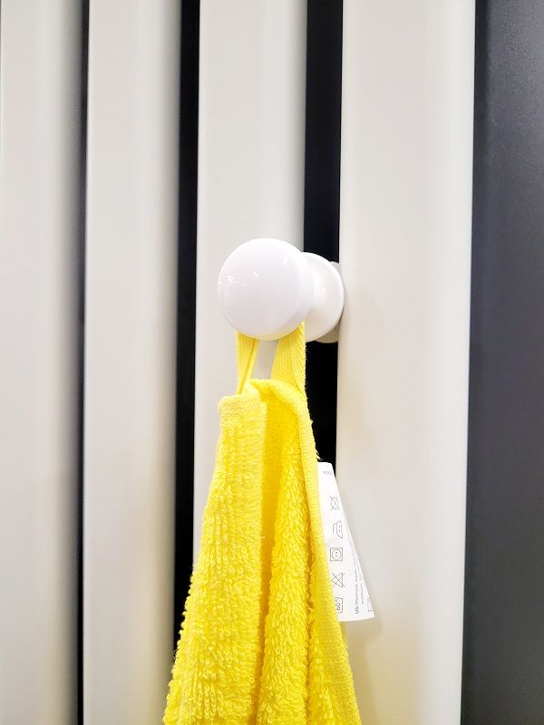 Kabliukas rankšluosčių džiovintuvui Regnis, baltas