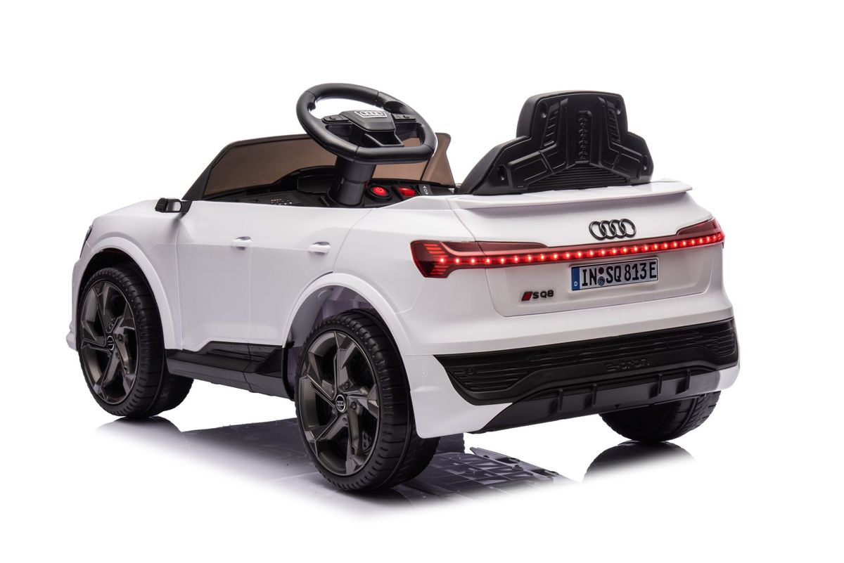 Vaikiškas elektromobilis HATIS "Audi SQ8"