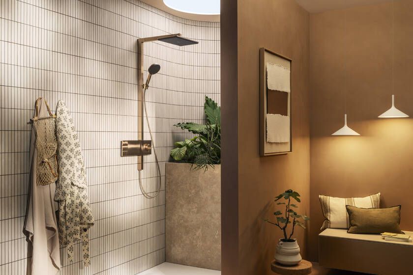 Dušo sistema HANSGROHE Raindance Alive Q su termostatu, šlifuotos bronzos, 24590140 Dušo sistema HANSGROHE Raindance Alive Q su termostatu, šlifuotos bronzos, 24590140