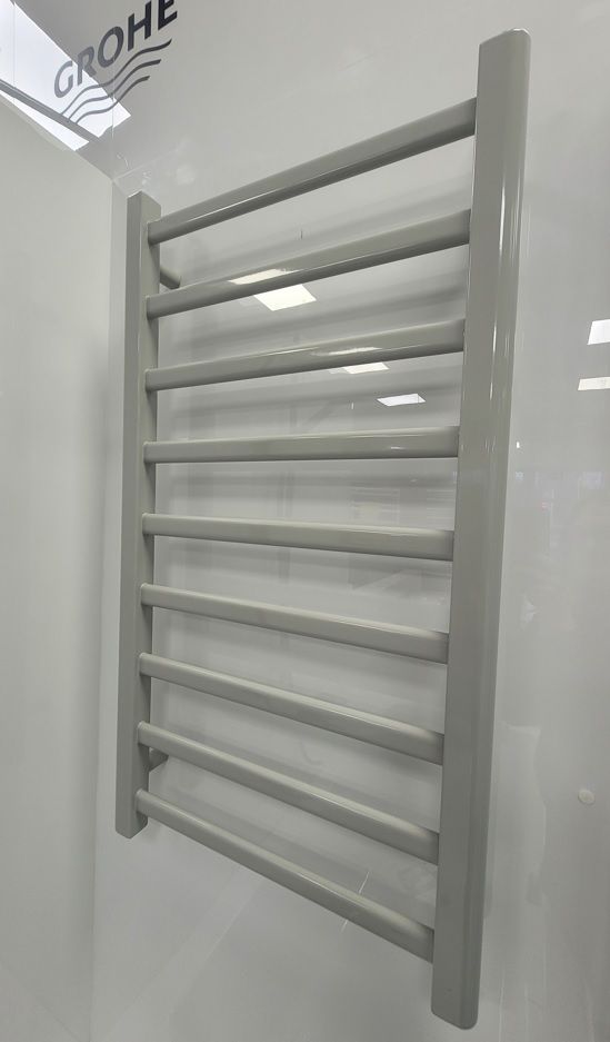 Rankšluosčių džiovintuvas Očenašek BNP 50x90 cm, RAL7038, pilka Rankšluosčių džiovintuvas Očenašek BNP 50x90 cm, RAL7038, pilka