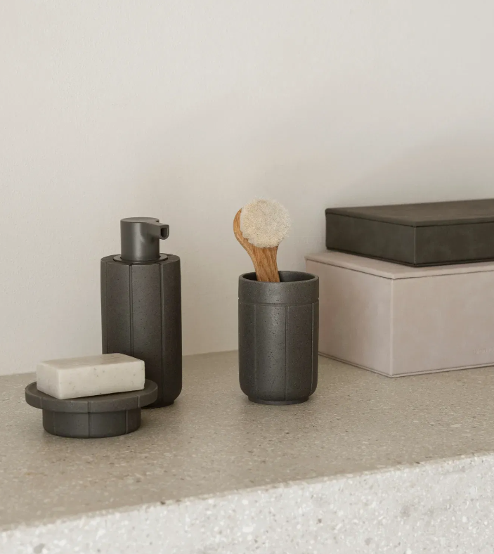 Mulinė Blomus KUA, Magnet, 67373