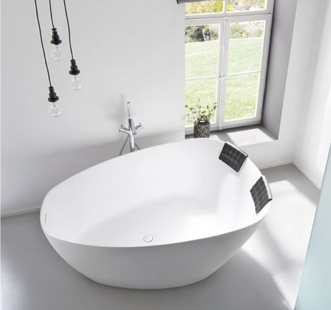 Akmens masės vonia Riho Toledo 158x110 cm, balta matinė, B126001105 Akmens masės vonia Riho Toledo 158x110 cm, balta matinė, B126001105