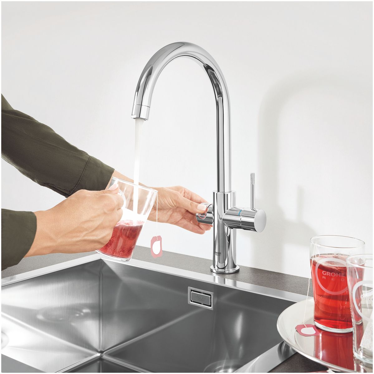 Maišytuvas ir M dydžio boileris Grohe Red Duo, 30083001