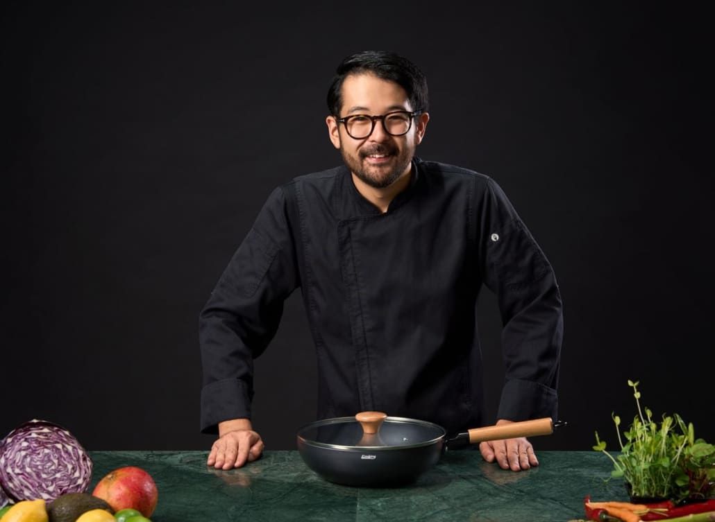 Wok keptuvė su dangčiu aliuminio su keramikos danga 26x7.5cm HR-SNT-W26 HEINNER Wok keptuvė su dangčiu aliuminio su keramikos danga 26x7.5cm HR-SNT-W26 HEINNER