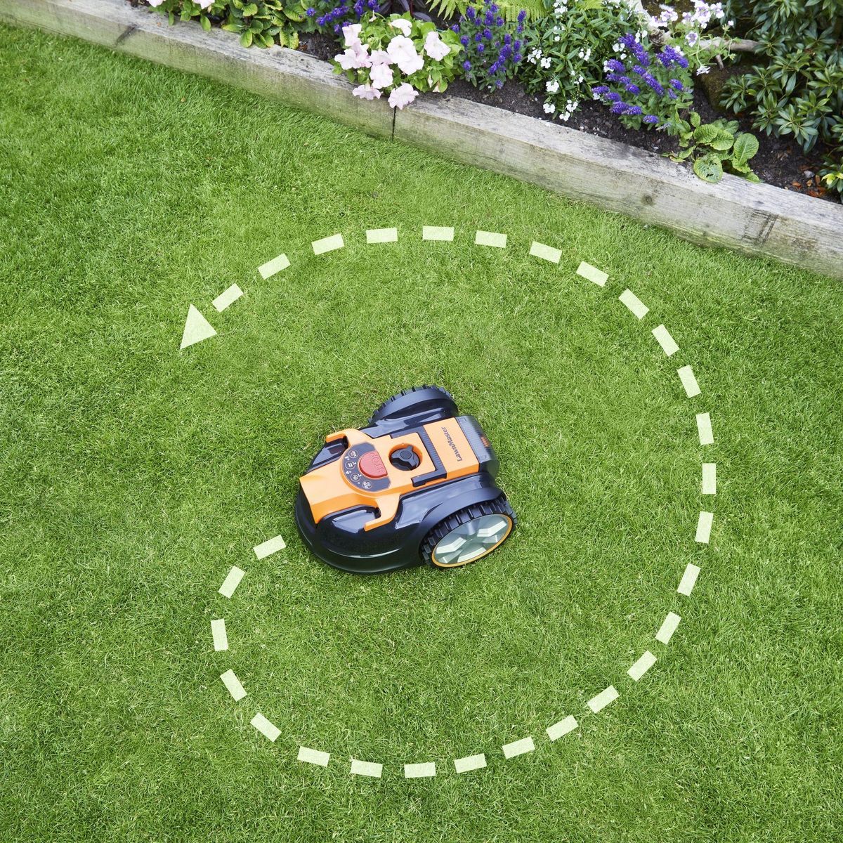 Belaidis vejos pjovimo robotas Lawnmaster 24 V, 4 Ah,250m2 Belaidis vejos pjovimo robotas Lawnmaster 24 V, 4 Ah,250m2
