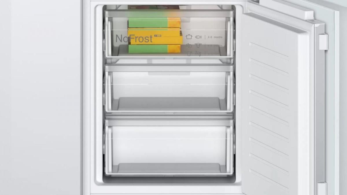 Šaldytuvas Bosch KIN86VFE0 Šaldytuvas Bosch KIN86VFE0