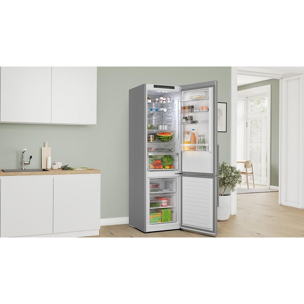 Šaldytuvas BOSCH KGN39AIAU