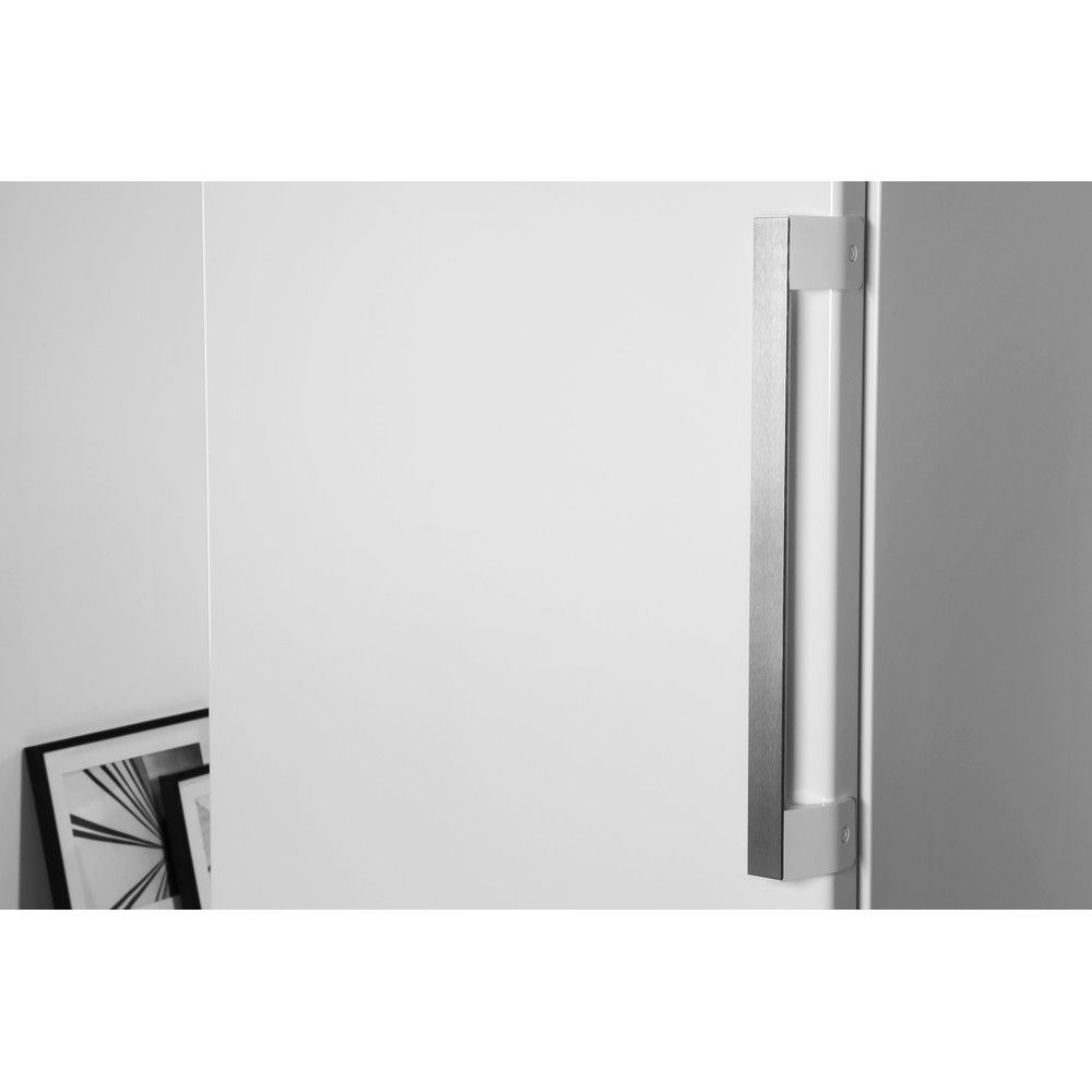 Šaldiklis Whirlpool UW6 F2C WB 2 Šaldiklis Whirlpool UW6 F2C WB 2