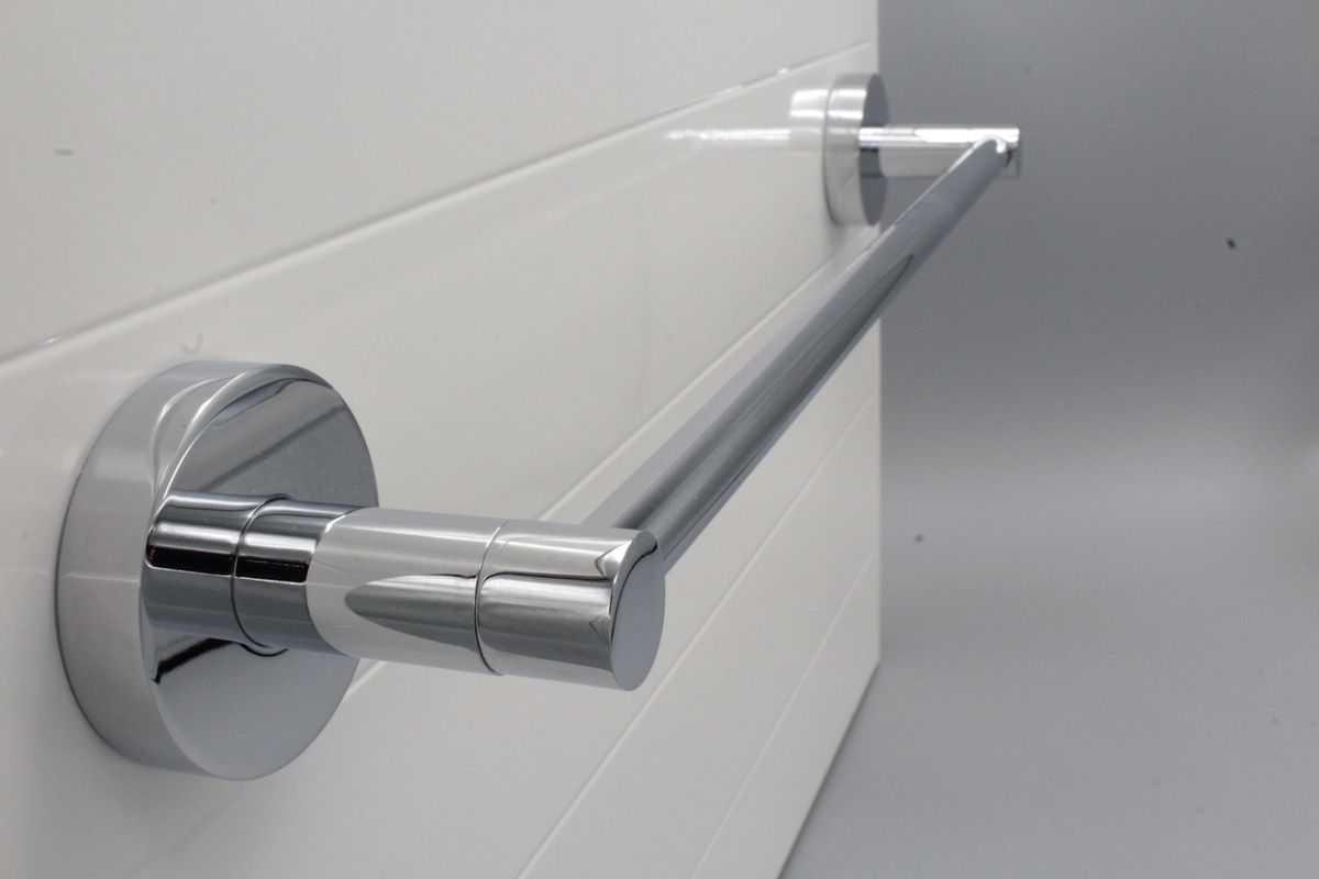 Magnetinė pakaba rankšluosčių džiovintuvui Ošenašek 43 cm, chromas