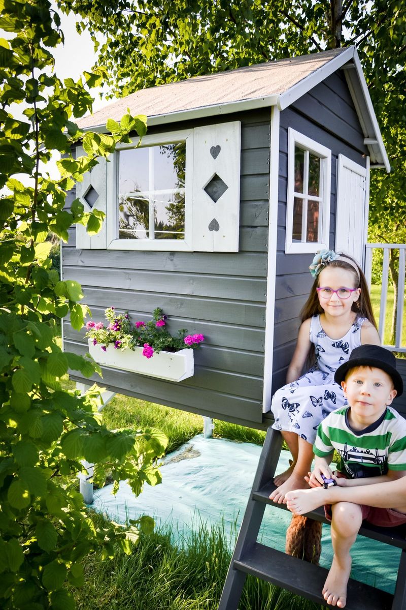 Medinis vaikų žaidimų namelis "Didysis Žiogelis" Medinis vaikų žaidimų namelis "Didysis Žiogelis"