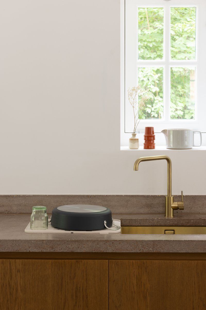 Silikoninis kilimėlis indams džiovinti Brabantia 44x32cm, Soft Beige, 252044