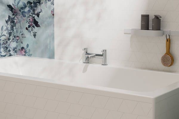 Dviejų angų vonios maišytuvas HANSGROHE Zesis S, montuojamas ant vonios krašto, chromuotas, 74423000 Dviejų angų vonios maišytuvas HANSGROHE Zesis S, montuojamas ant vonios krašto, chromuotas, 74423000