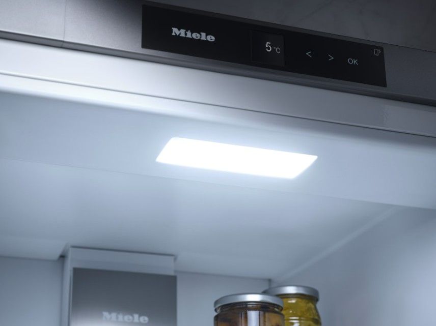 Šaldytuvas Miele K 7747 D Miele K 7747 D