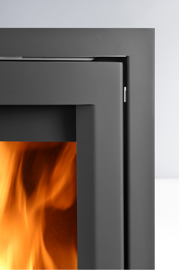 Židinio įdėklas Thorma Valencia, 8kW Židinio įdėklas Thorma Valencia, 8kW