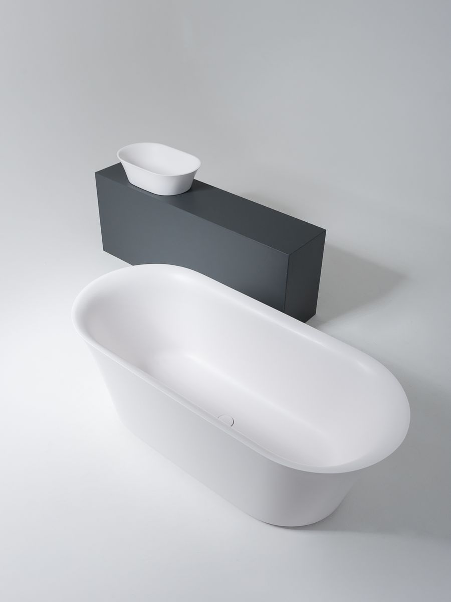 Akmens masės vonia Balteco Fiore 157x72 balta poliruota