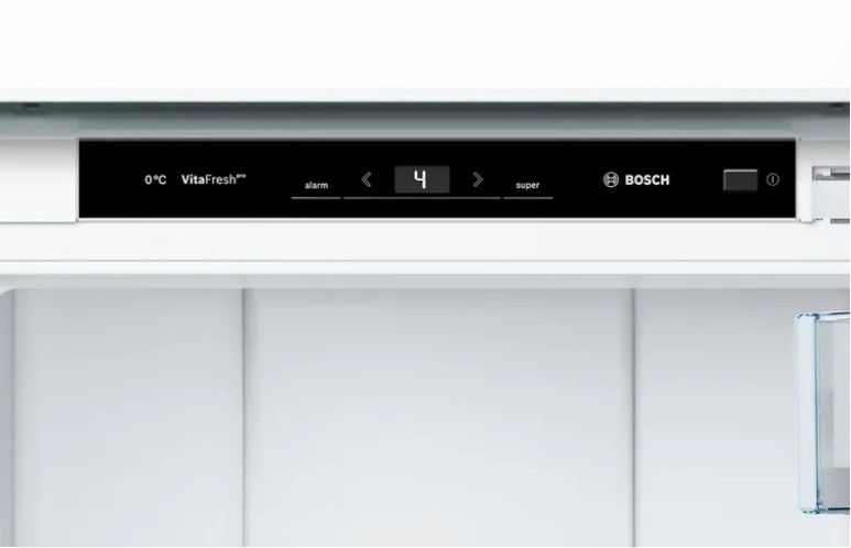 Šaldytuvas Bosch KIF81PFE0 Šaldytuvas Bosch KIF81PFE0