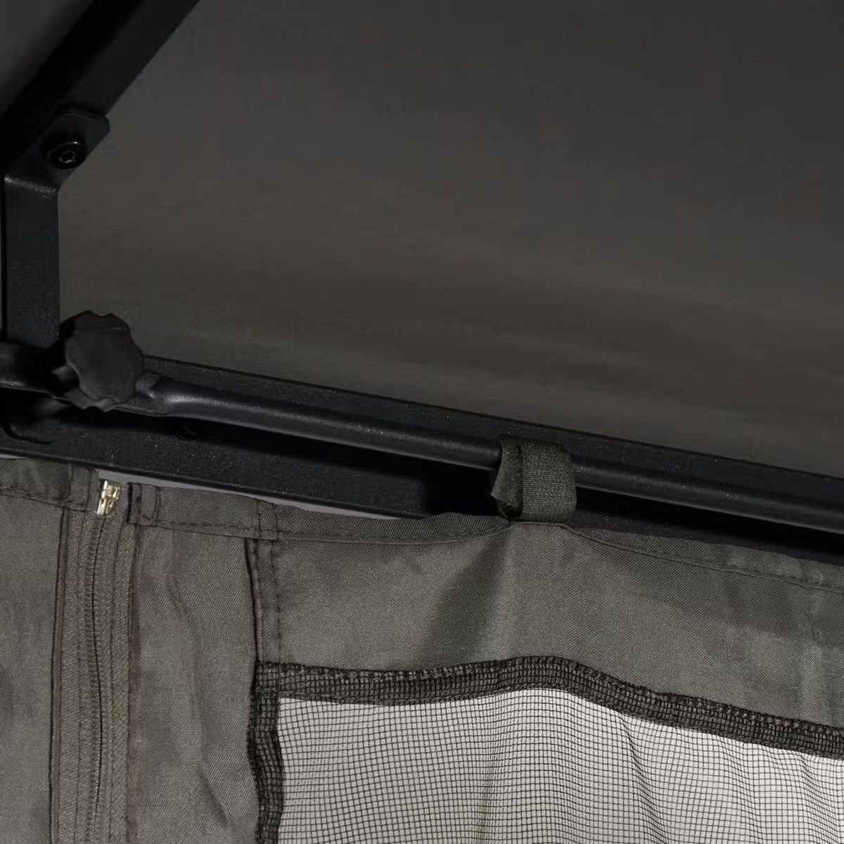 Lauko pavėsinė, 4 × 3 m, su užuolaidomis, tamsiai pilka Lauko pavėsinė, 4 × 3 m, su užuolaidomis, tamsiai pilka