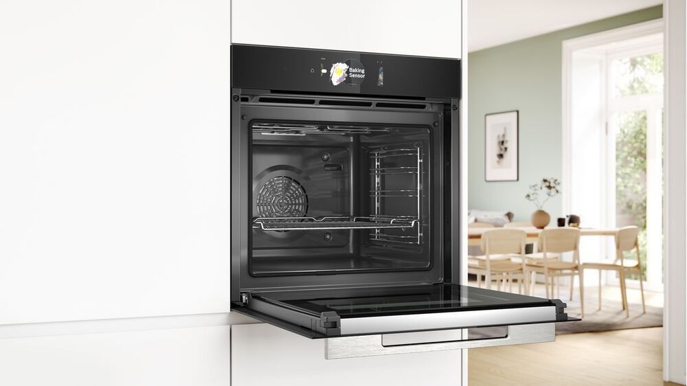 Įmontuojama orkaitė Bosch HBG7784B1, su pirolize