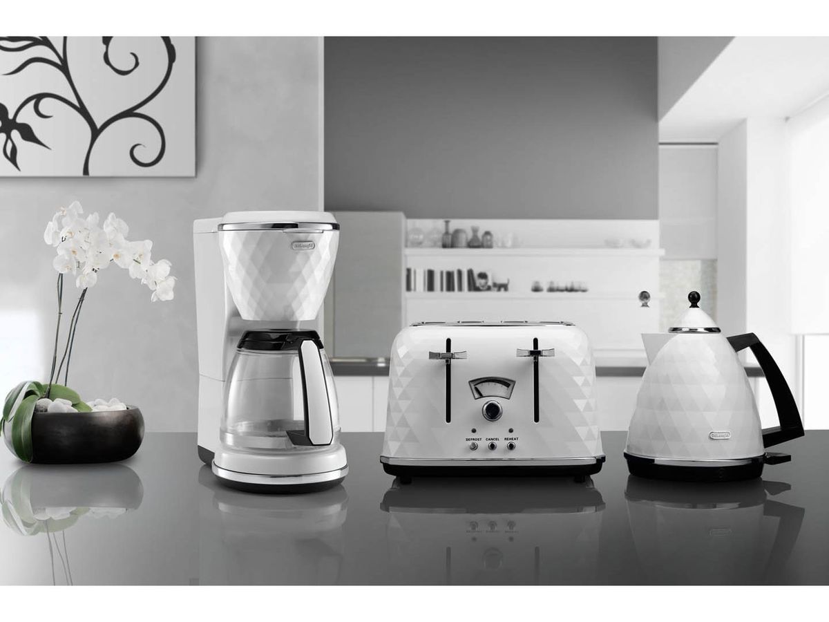 Virdulys Delonghi KBJ2001W Virdulys Delonghi KBJ2001W