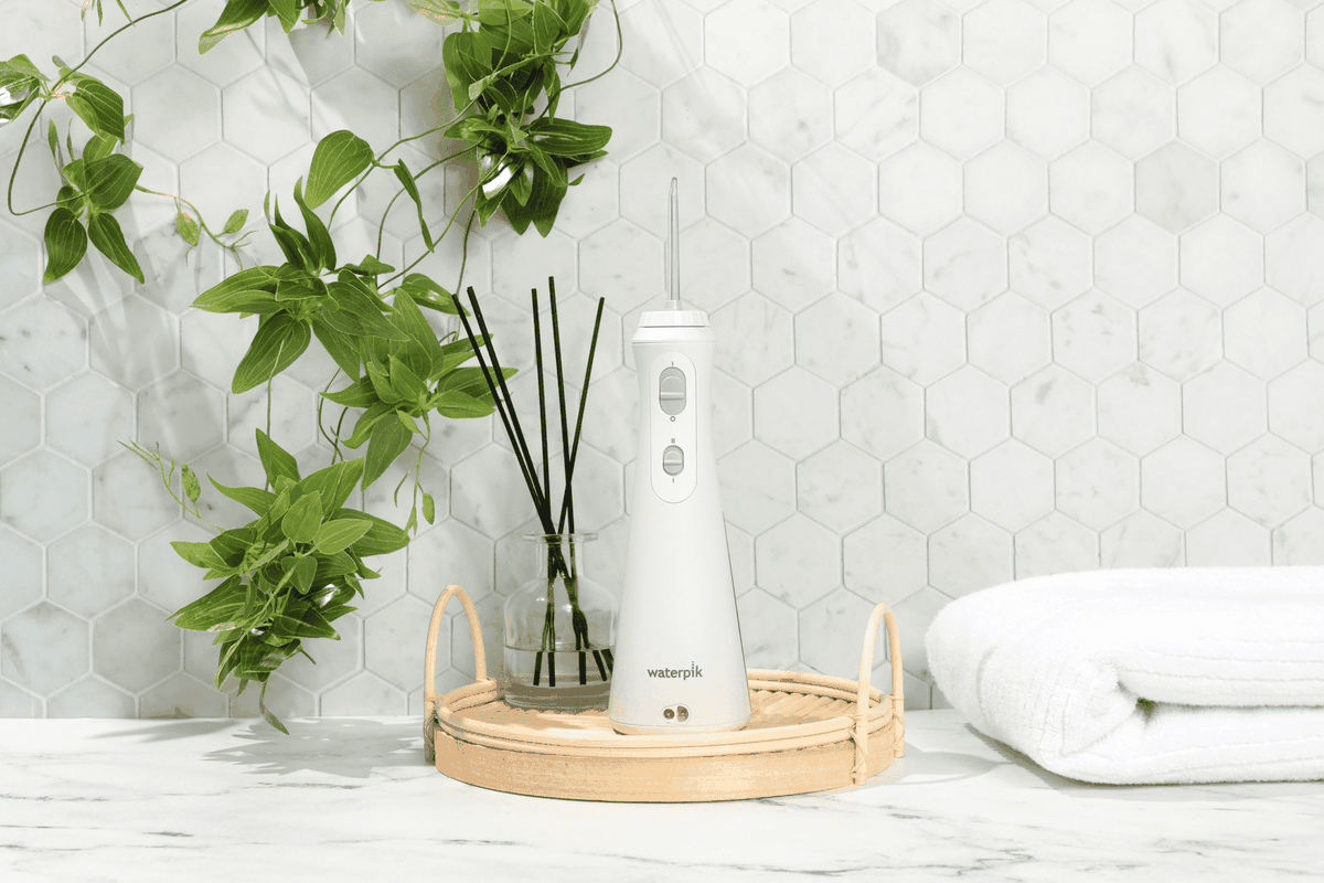 Bevielis burnos irigatorius Waterpik WP-490 Bevielis burnos irigatorius Waterpik WP-490