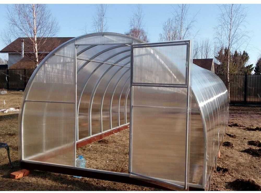 Šiltnamis AGRO TITAN (plotis 3m) danga 6mm, 8m