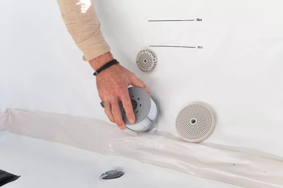 Šildomas baseinas MSpa OSLO AERO PLUS su UVC dezinfekavimu ir hidromasažu bei WIFI