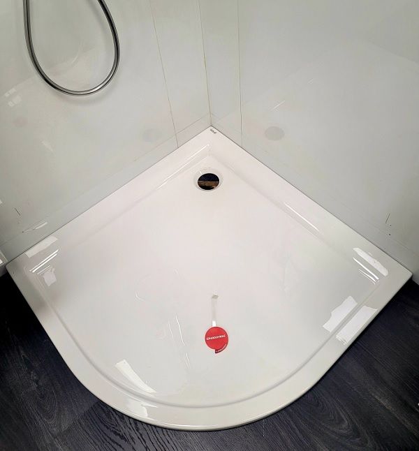 Pusapvalis dušo padėklas Kolo Pacyfik 100 cm Pusapvalis dušo padėklas Kolo Pacyfik 100 cm