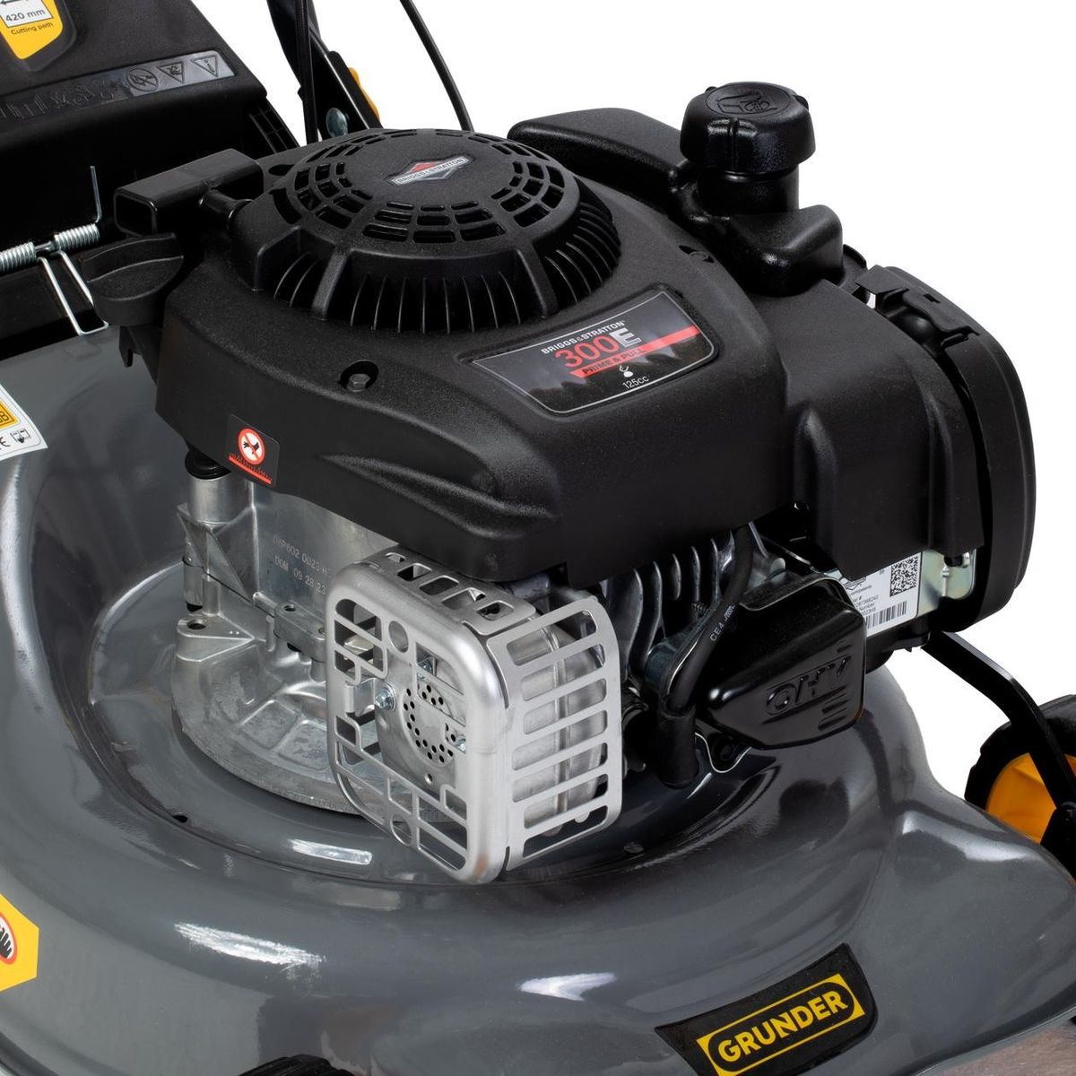 Benzininė savaeigė vejapjovė GRUNDER S421V-BS300E Benzininė savaeigė vejapjovė GRUNDER S421V-BS300E