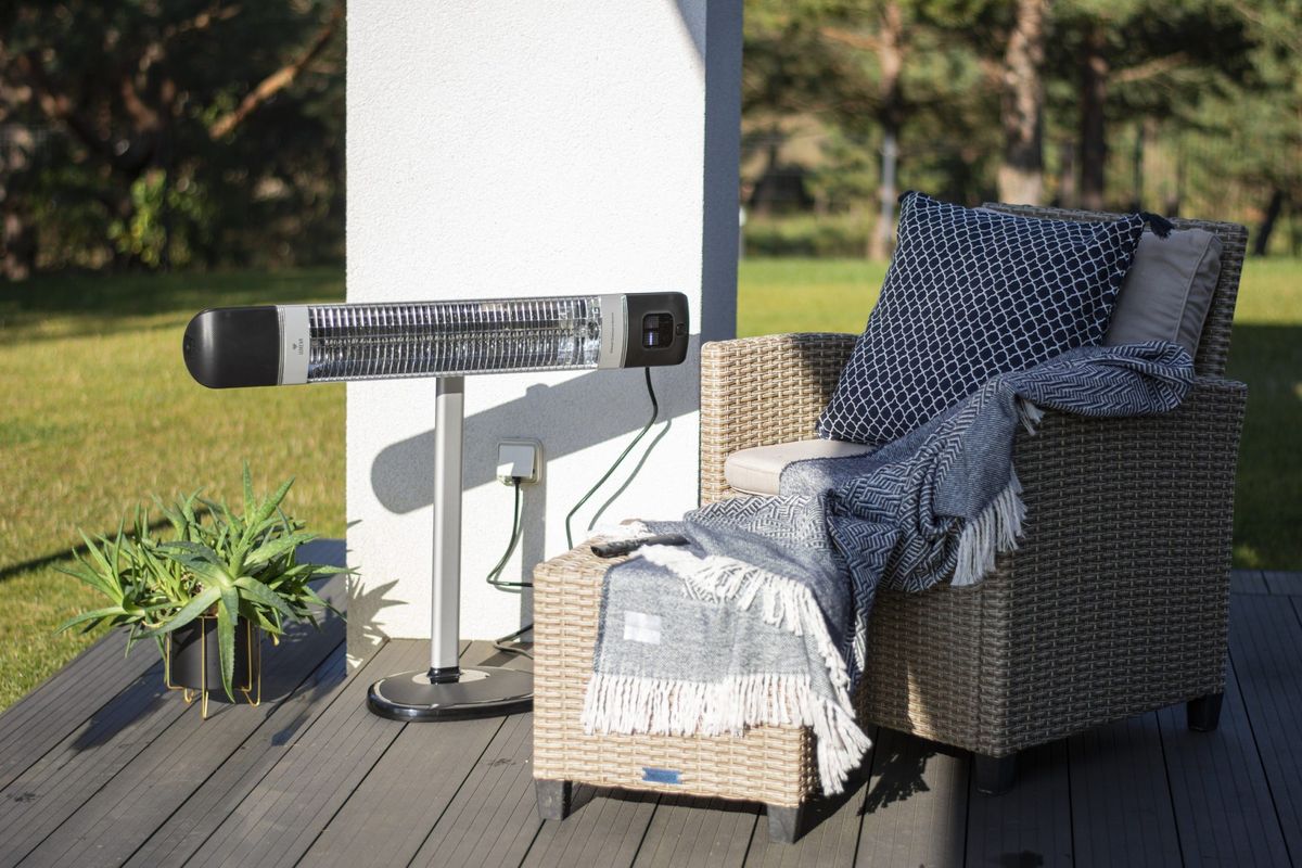 Infraraudonųjų spindulių šildytuvas “Mila-WiFi” 2500W, juodas