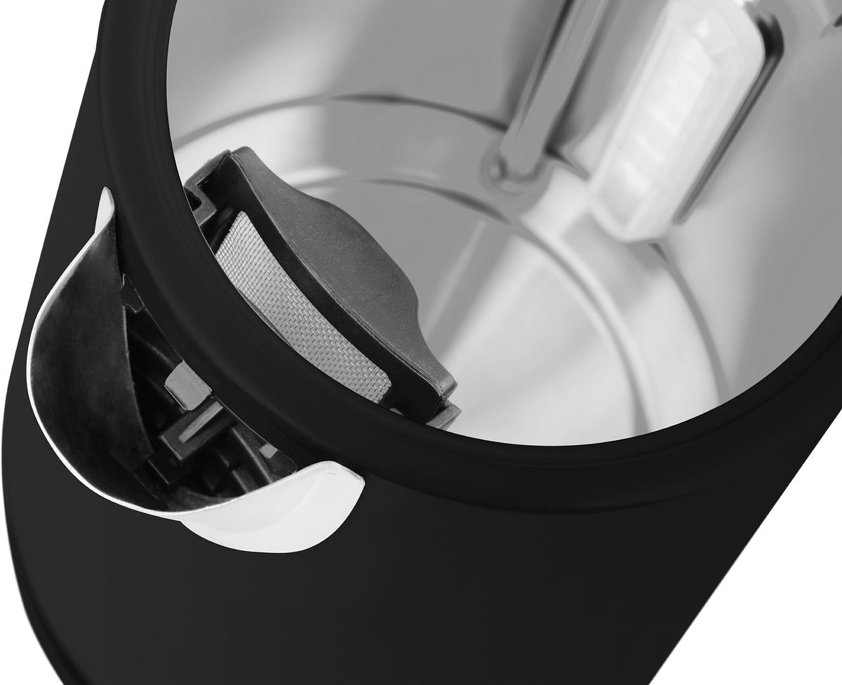 Elektrinis virdulys ECG RK 1768 Strix Timber Black Elektrinis virdulys ECG RK 1768 Strix Timber Black
