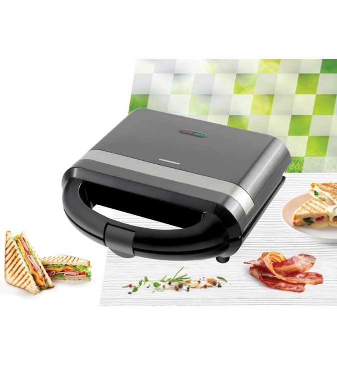 Sumuštinių kepimo aparatas 700W SM-H700BK HEINNER Sumuštinių kepimo aparatas 700W SM-H700BK HEINNER