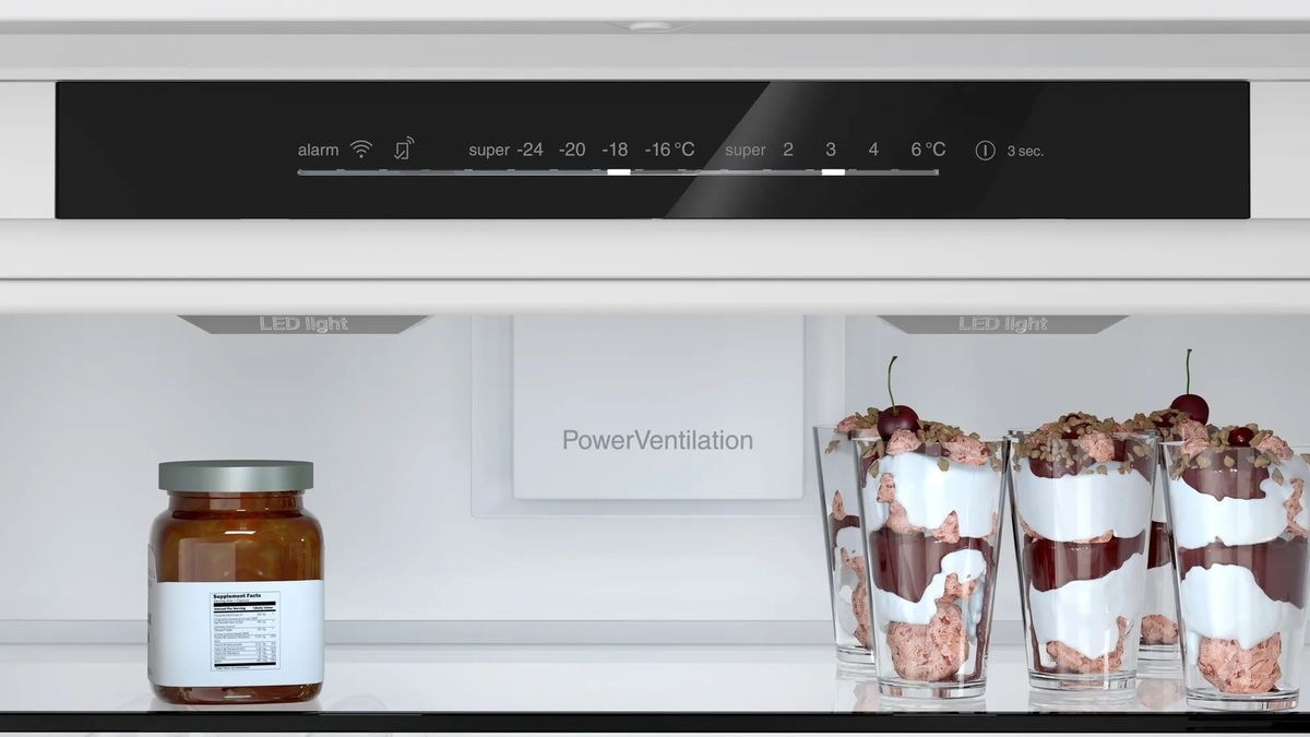 Įmontuojamas šaldytuvas Bosch KBN96SDD0