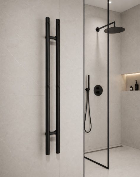 Rankšluosčių džiovintuvas Očenašek 2TT 13x130 cm, juodas, 4 kabliukai Rankšluosčių džiovintuvas Očenašek 2TT 13x130 cm, juodas, 4 kabliukai