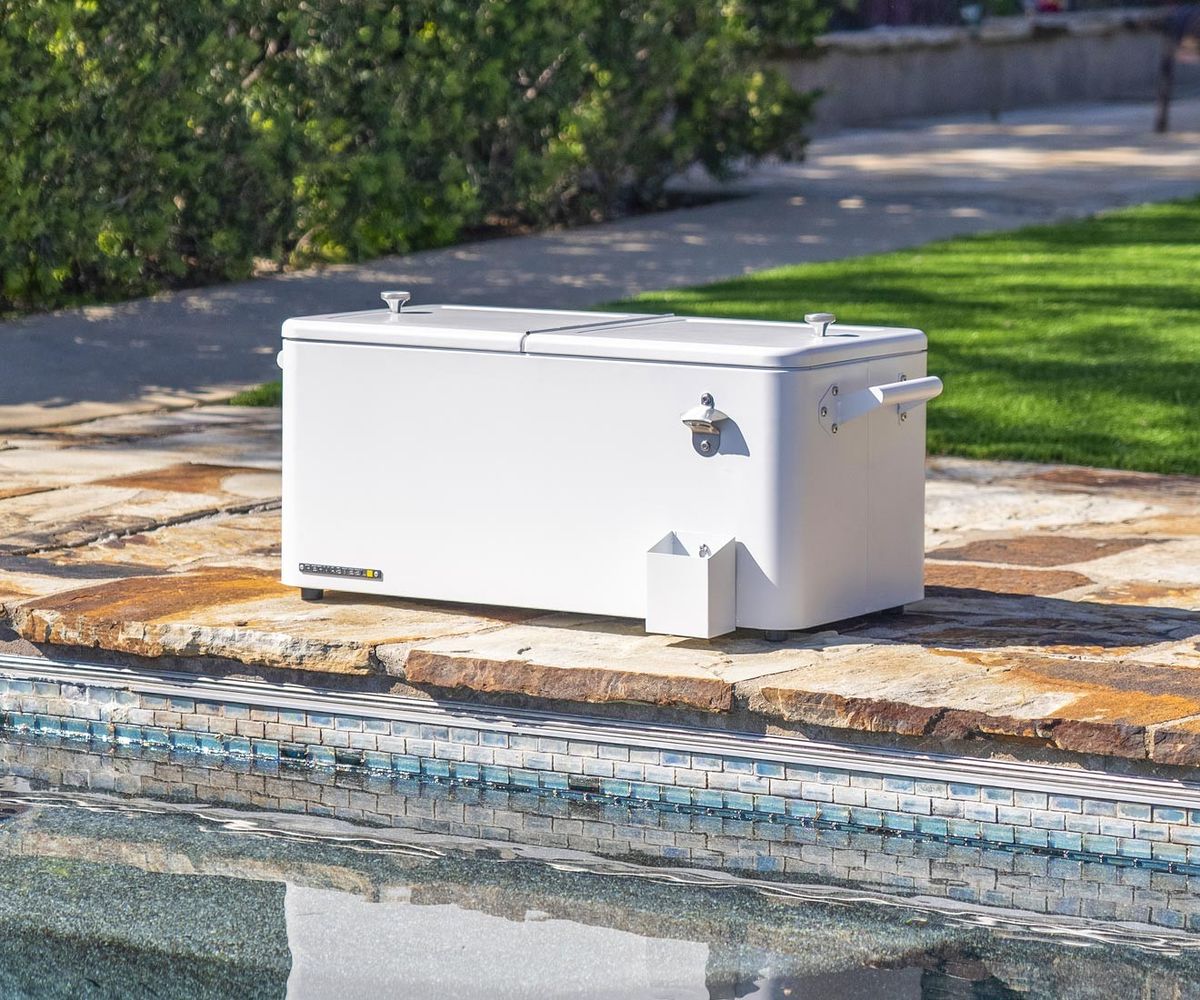 Sodo šaldytuvas Permasteel PS-223-80QT-WT Sodo šaldytuvas Permasteel PS-223-80QT-WT