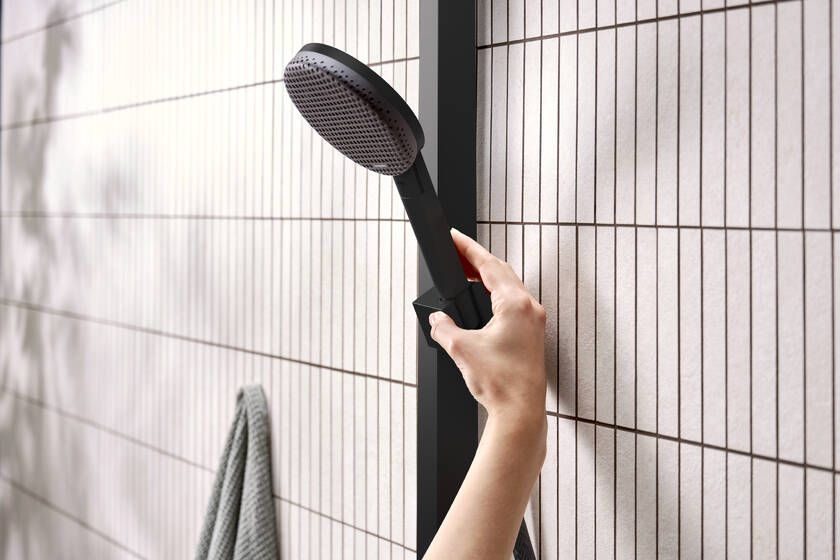 Dušo sistema HANSGROHE Raindance Alive Q su termostatu, matinė juoda, 24590670