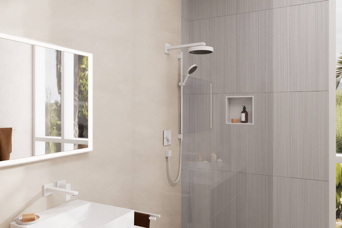 Hansgrohe Rainfinity 130 dušo komplektas, 3 srovės, 90 cm dušo stovas, 160 cm tekstilinė žarna, 28743700