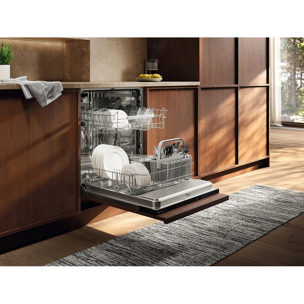 Indaplovė ELECTROLUX E62LD100S Indaplovė ELECTROLUX E62LD100S