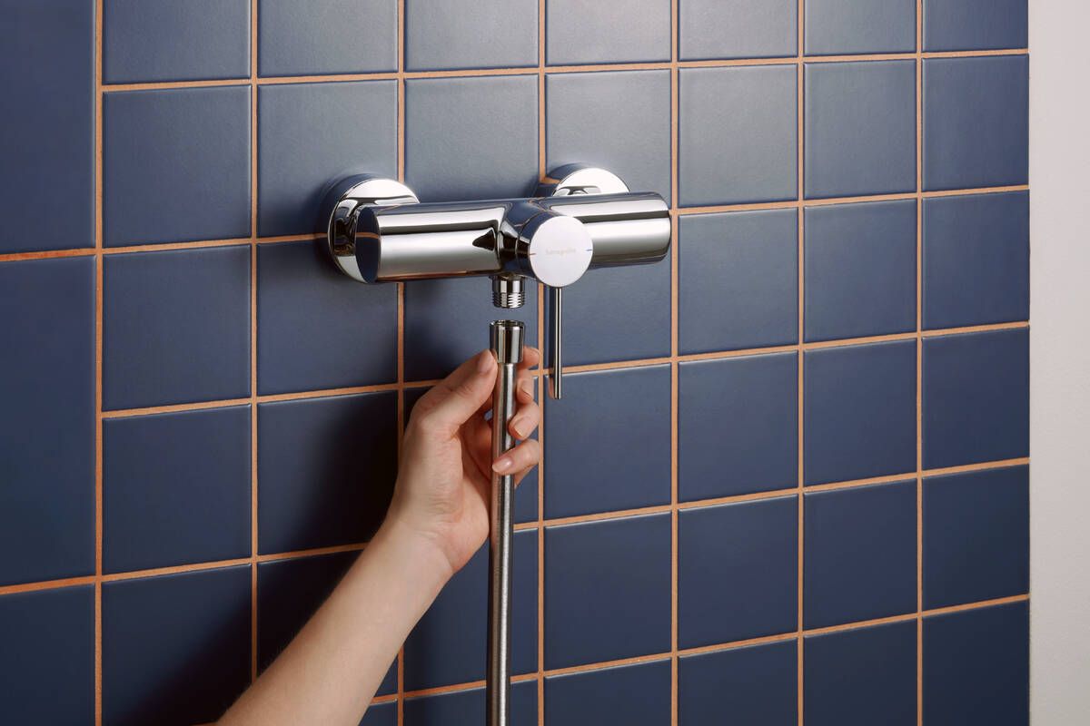Maišytuvas dušui hansgrohe Zesis S, chromas 74621000 Maišytuvas dušui hansgrohe Zesis S, chromas 74621000
